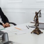 public defender vs private attorney